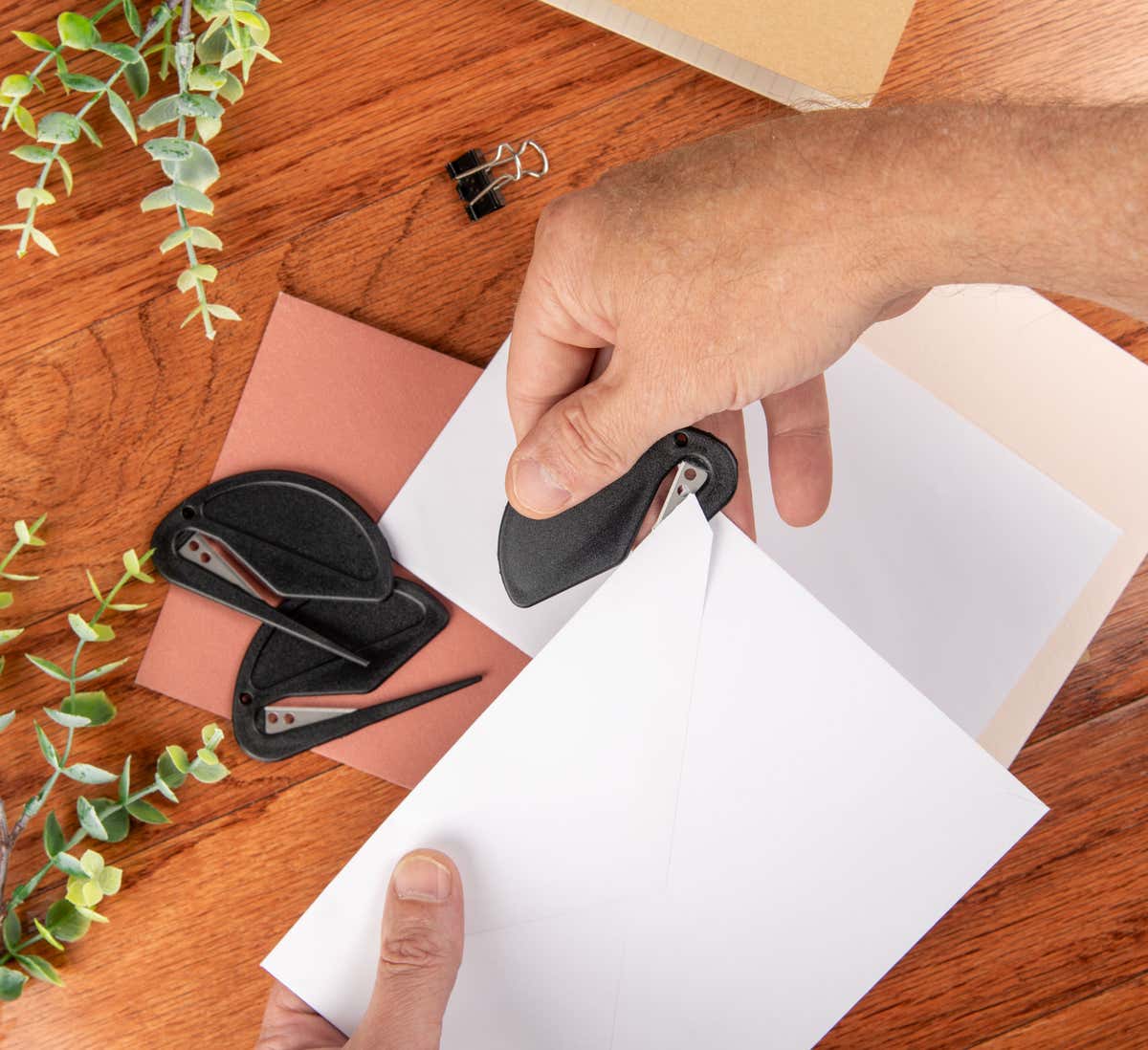 Envelope opener