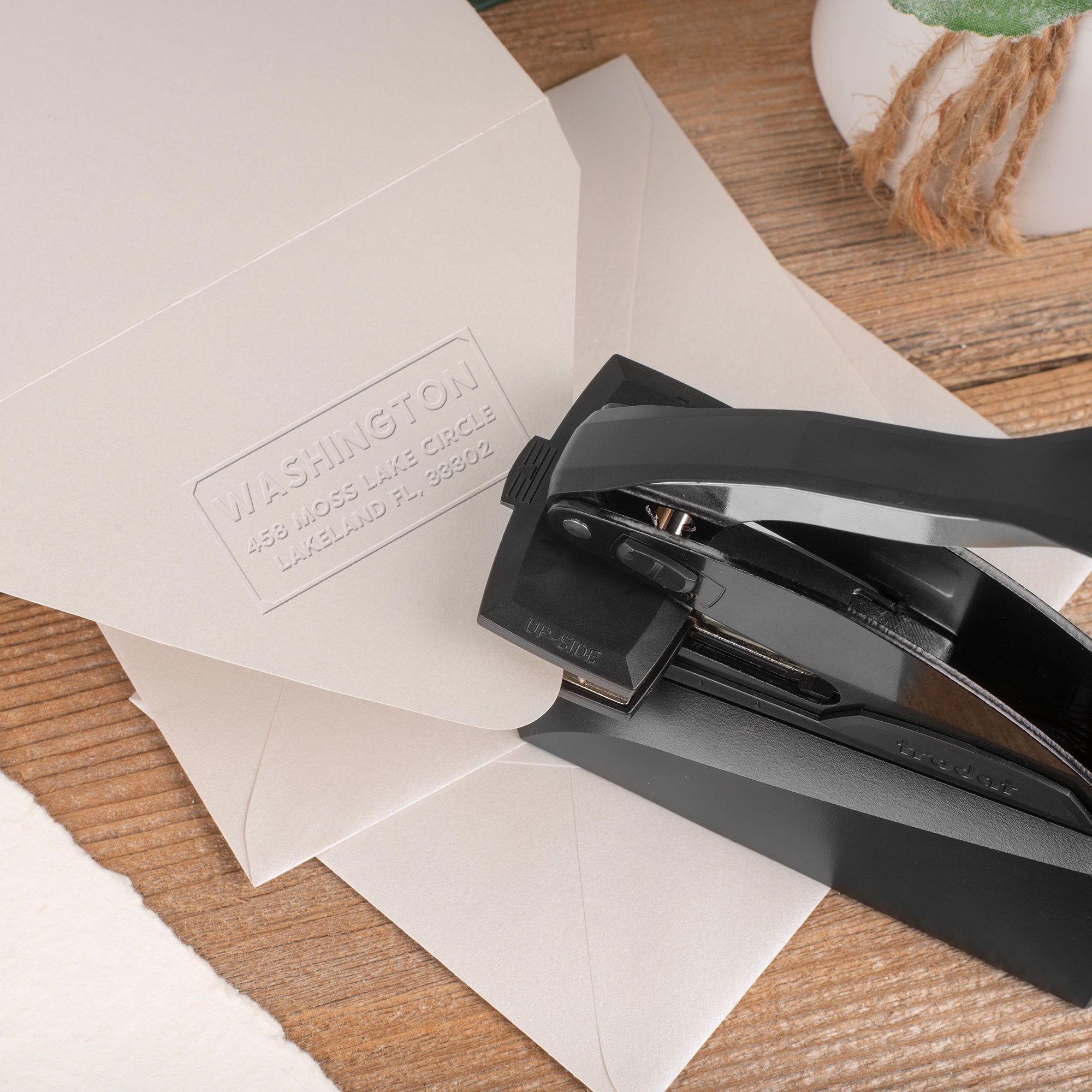 Desk Embosser Desk Embosser